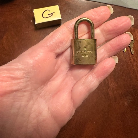 Louis Vuitton Lock and Key - Picture 1 of 3